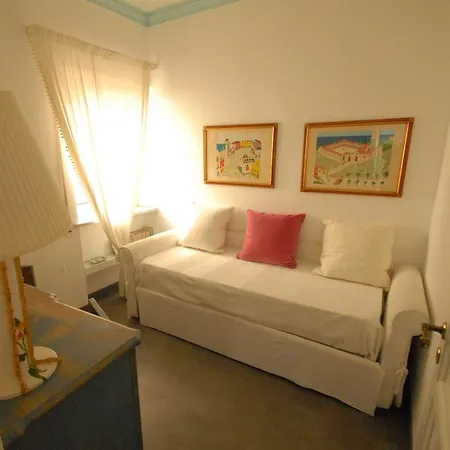 Apartment In Piazzetta By Dimorra Capri